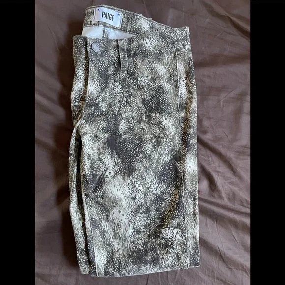 ❤️PAIGE Verdugo Ultra Skinny jeans. Great condition. Barely worn👖 - Picture 2 of 8